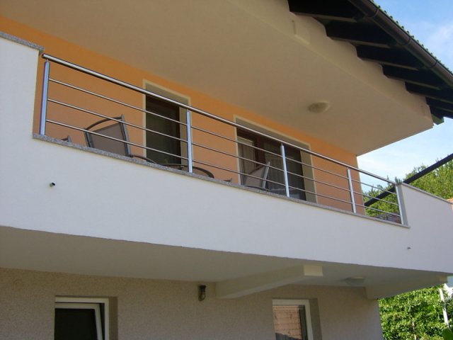 s3600242